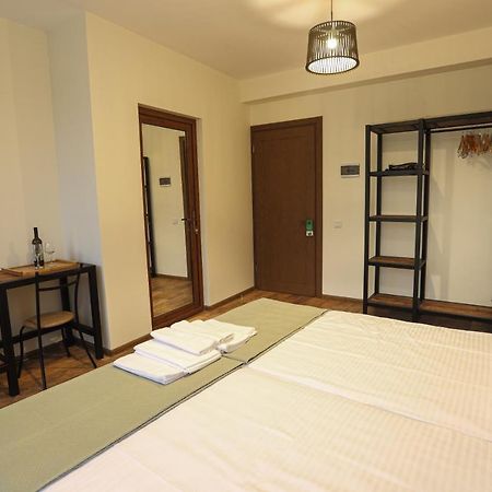 Winehouse Old Qvevri Apartments Tbilisi Luaran gambar