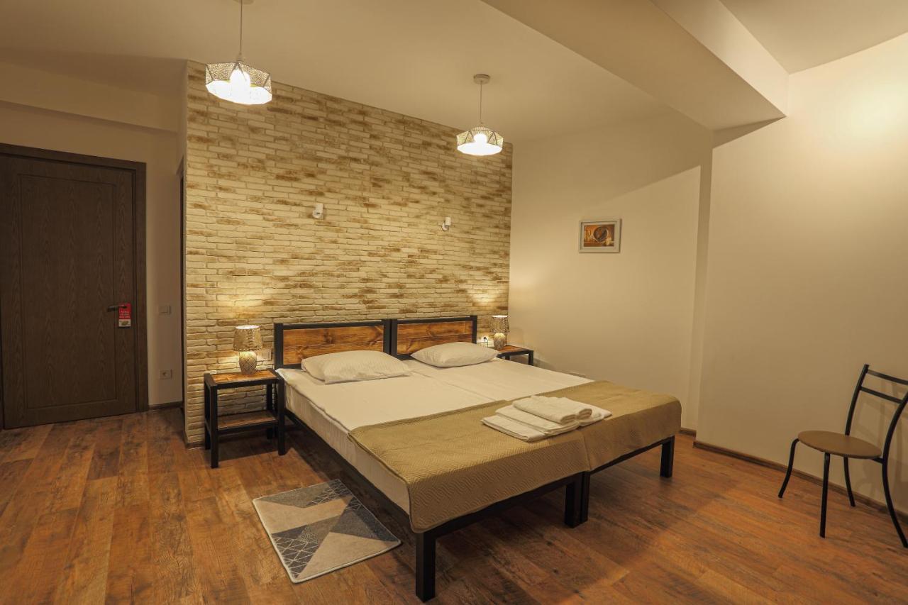 Winehouse Old Qvevri Apartments Tbilisi Luaran gambar