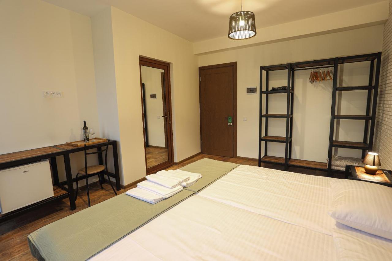 Winehouse Old Qvevri Apartments Tbilisi Luaran gambar
